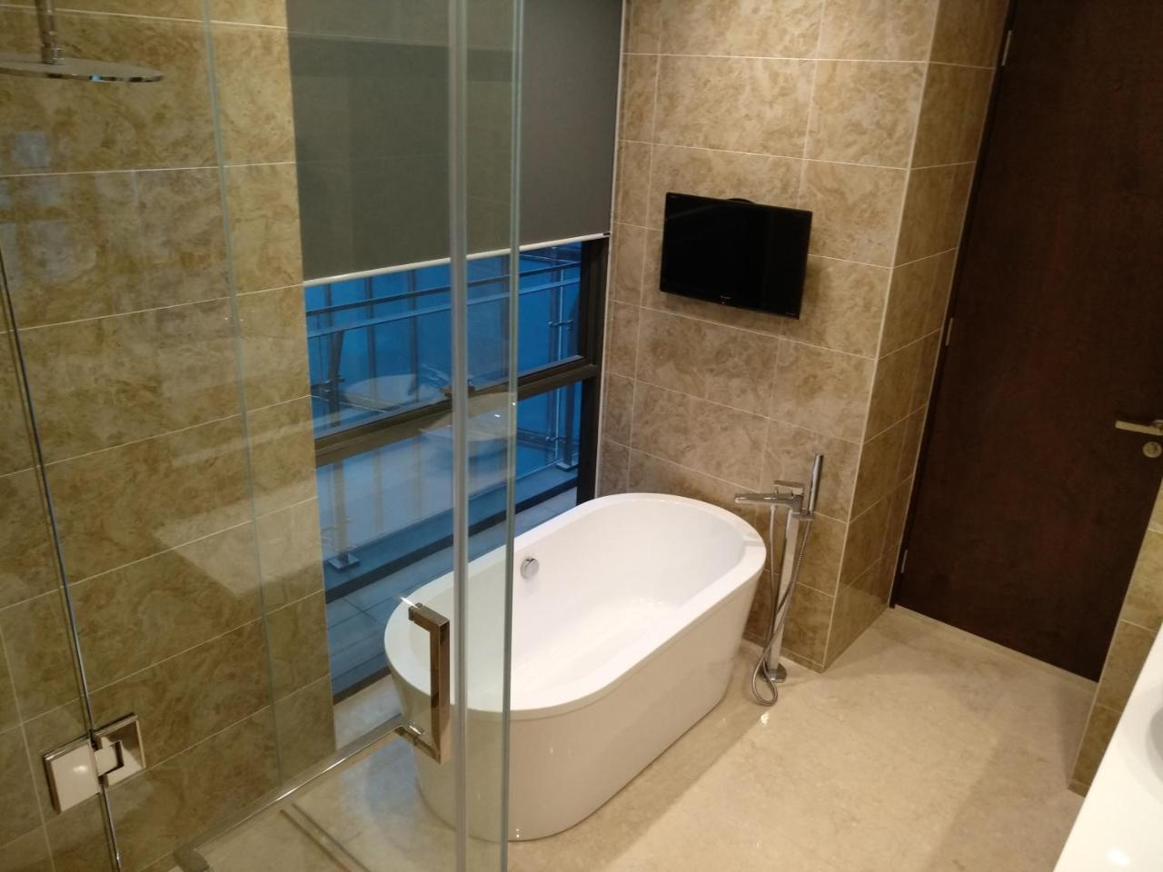 Dorsett Bukit Bintang Klcc Serviced Suites Kuala Lumpur Bagian luar foto